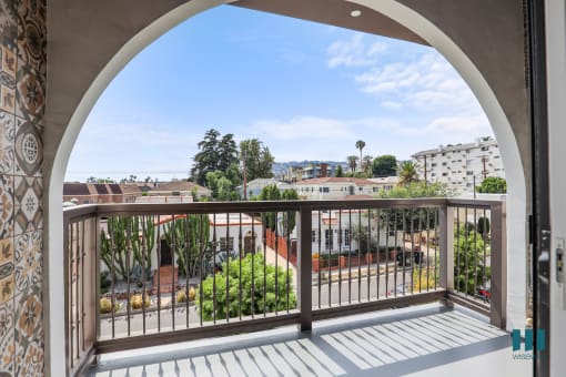 Spacious Patio