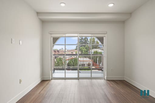 Living Room with Lots of Natural Light and Patio