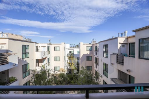 Courtyard with Skyline Views