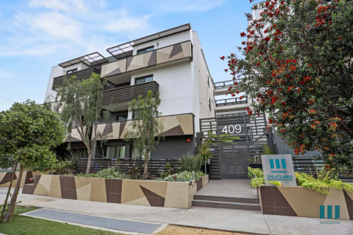 Street View of Hayworth Hyde by Wiseman