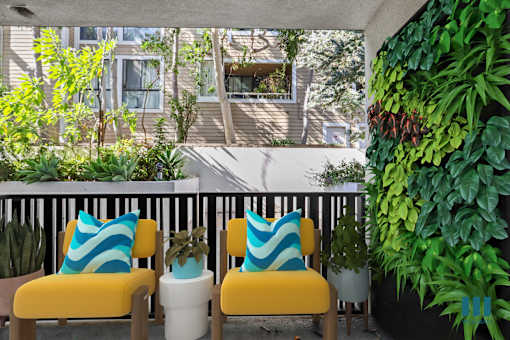 Spacious Patio