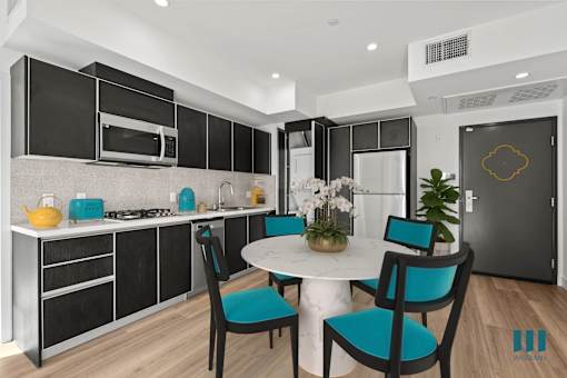 Kitchen and Dining Area at Ogden Garden by Wiseman, Los Angeles