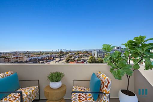 Large Private Patios at Ogden Garden by Wiseman, Los Angeles, CA