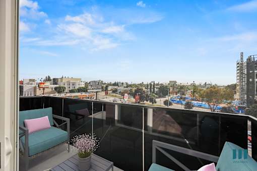 Patio at Ogden Garden by Wiseman, Los Angeles, 90036