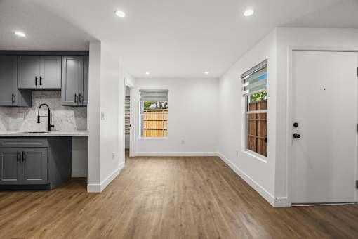 Open-Concept Kitchen and Dining Area