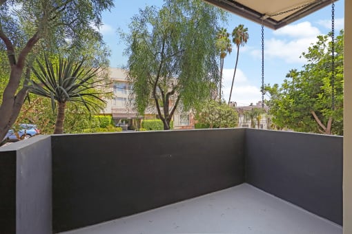 Spacious Patio