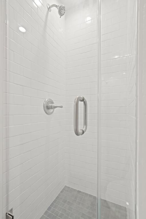 Bathroom with Stand -Up Shower