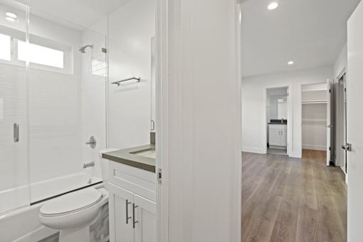 Apartment Bathroom with Full-Size Bathtub