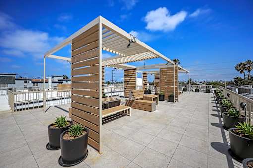 Rooftop Pergola with Potted Plants at Venice Wave by Wiseman, Venice
