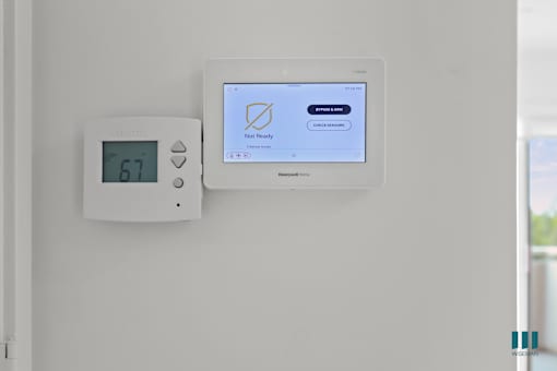 Velocity Thermostat at Venice Wave by Wiseman, California