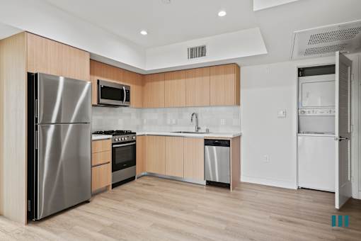 Fully Furnished Kitchen at Venice Wave by Wiseman, Venice, 90291