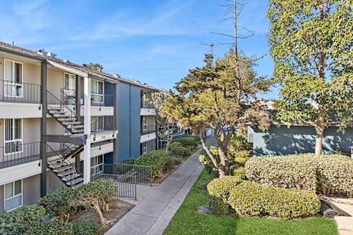 Exterior Building and Landscape at The Stratton Apartment Homes in San Diego CA