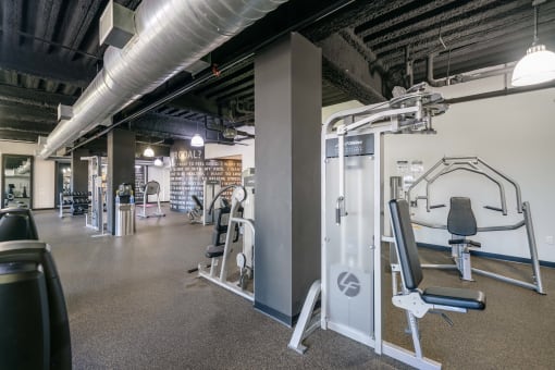 Fitness Center With Modern Equipment at Infinity Edgewater, Edgewater, New Jersey
