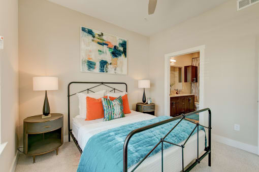 35 WEST BEDROOM