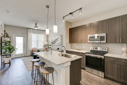35 WEST KITCHEN