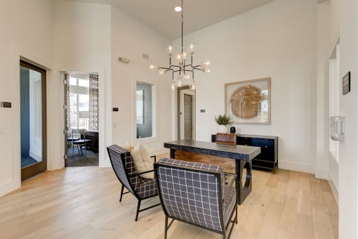 35 WEST LEASING OFFICE
