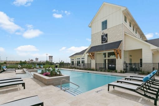 35 WEST POOL