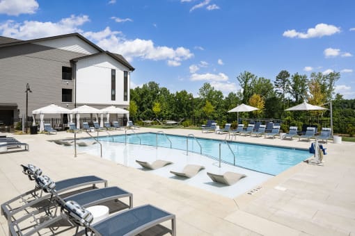 the swimming pool at the resort at governors residence