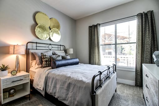 1824defoor-bedroom