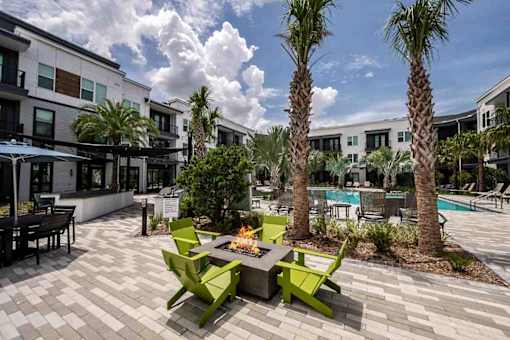 Beautifully landscaped outdoor area, perfect for relaxation in Apollo Beach, Florida.