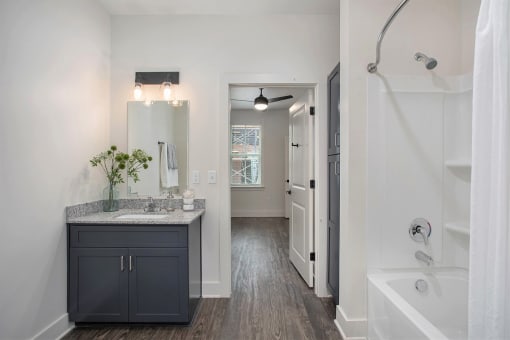 Premier Lofts Bathroom