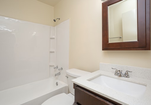 Canterbury Apartments Bathroom