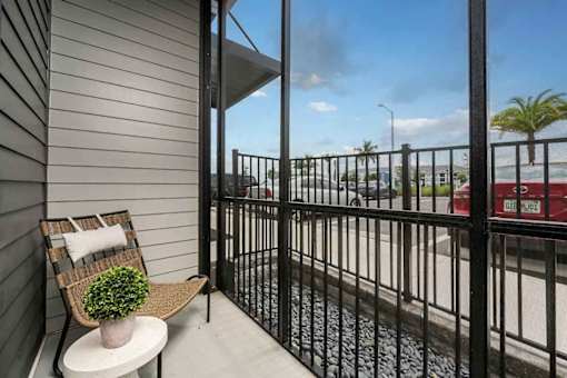 Well-maintained community grounds at The Citizen at Waterset in Apollo Beach and nearby areas.