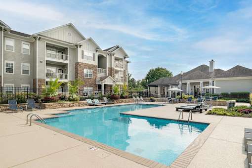 the preserve at ballantyne commons pool and apartment buildings