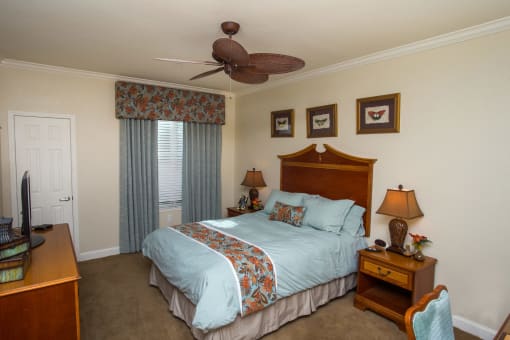 Englewood - Bedroom