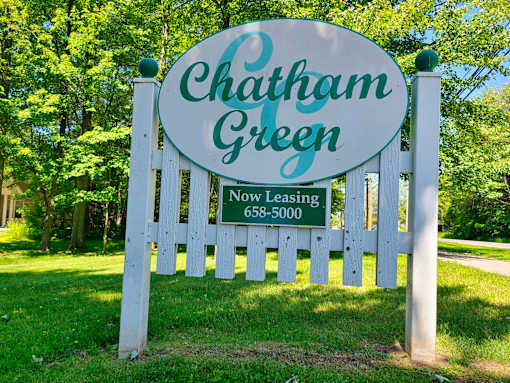 Sign at entrance to Chatham Green Apartments