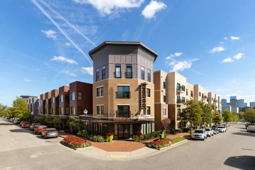 Exterior Landscape at Vista Germantown, Nashville