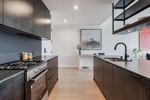 1-Bed Kitchen