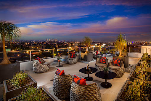 Rooftop lounge