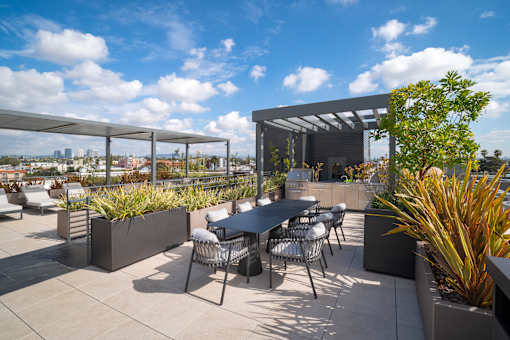 Keystone rooftop with BBQ and lounge seating