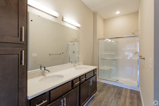 Bath at The Flats at Summit Station, Pennsylvania