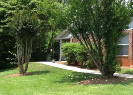 Laurel Estates