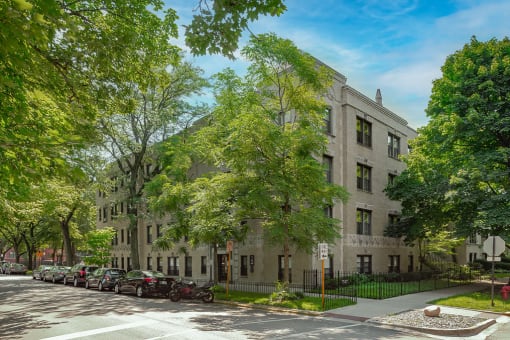 1255 Bryn Mawr