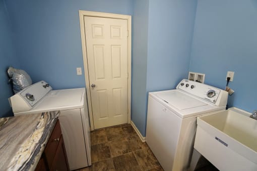 Wuthering Heights Laundry room, Eagan, Minnesota