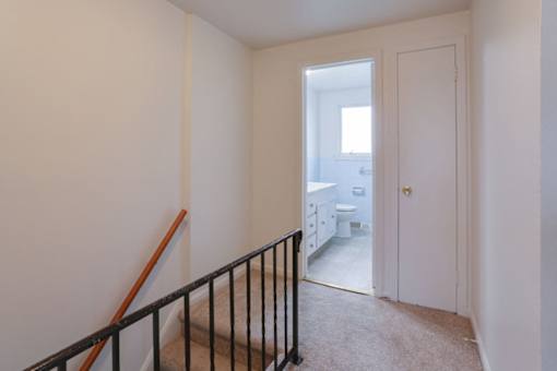 210 Meadowlawn Road