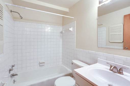 Sheridan Drive – Bathroom – Master Bathroom - On-Site Laundry - 24 Hour Emergency Maintenance – Ask for a Tour - Extra Storage – Pet Friendly