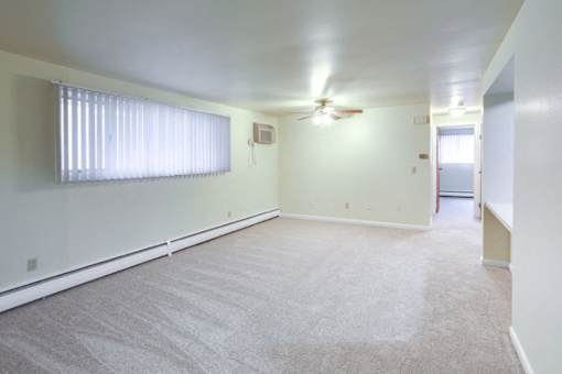 Sheridan Drive – Living Room – Dining – Tonawanda Area – Appliances Included - 24 Hour Emergency Maintenance – Pet Friendly – Ask for a Tour - Basic FIOS TV Included - Air Conditioner - Extra Storage