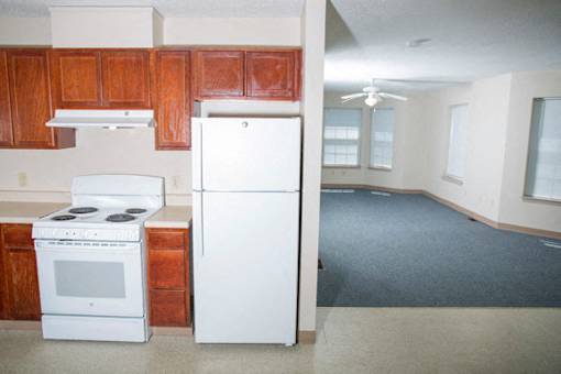 Ellicott Homes – Kitchen – Eat-in Kitchen - Efficient Appliances Included - Electronic Thermostat - Electric Range - 24 Hour Emergency Maintenance - Ask for a Tour – Pet Friendly - Cable Ready - Extra