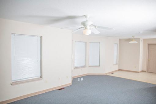 Ellicott Homes – Living Room - Buffalo Area – Appliances Included - 24 Hour Emergency Maintenance – Carpeting - Large Closets – Ask for a Tour -- Cable Ready - Extra Storage - Handicap Accessible - Af