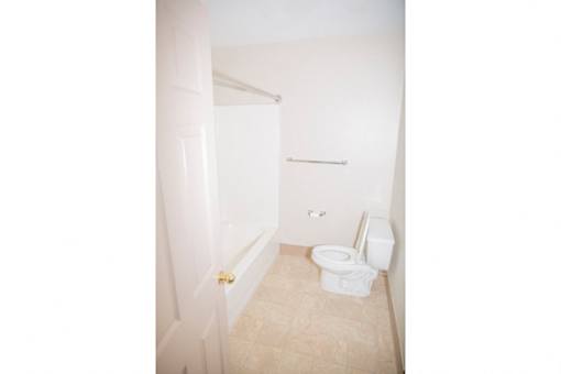 Ellicott Homes – Bathroom – Master Bathroom - On-Site Laundry - 24 Hour Emergency Maintenance – Ask for a Tour - Extra Storage 