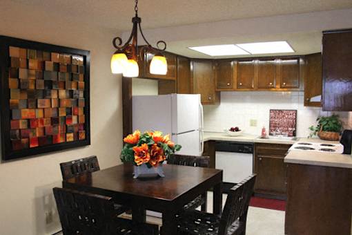 Peppertree Village Apartments – Kitchen - Dining – Appliances Included - 24 Hour Emergency Maintenance - Garbage Disposal – Dishwasher - Private Storage - Ask for a Tour - Pet Friendly