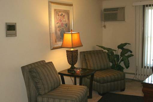 Peppertree Village Apartments – Living Room – Dining - Closets – Sweet Home Schools – Swimming Pool – Patio/Balcony - Private Storage - Appliances Included - 24 Hour Emergency Maintenance – Ask for a 