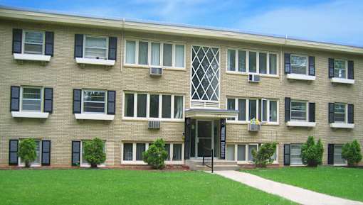 Priscilla Standish - Exterior