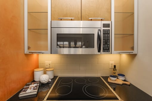 kitchen range close-up at The Hudson Apartments, Washington, DC 20005