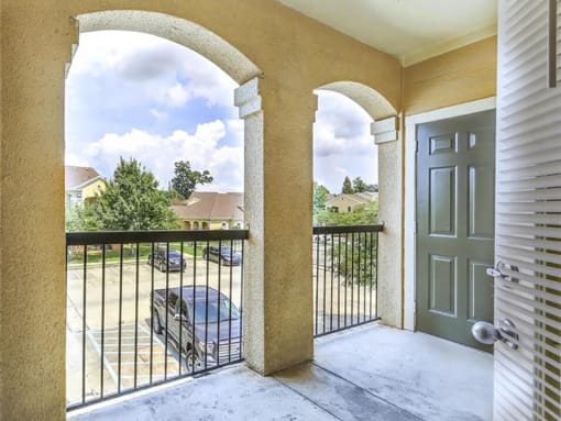 apartment with balcony in Baton Rouge