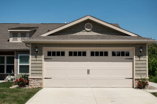 Simpsonville SC Apartment Rentals Redwood Simpsonville Neely Ferry Road Exterior
